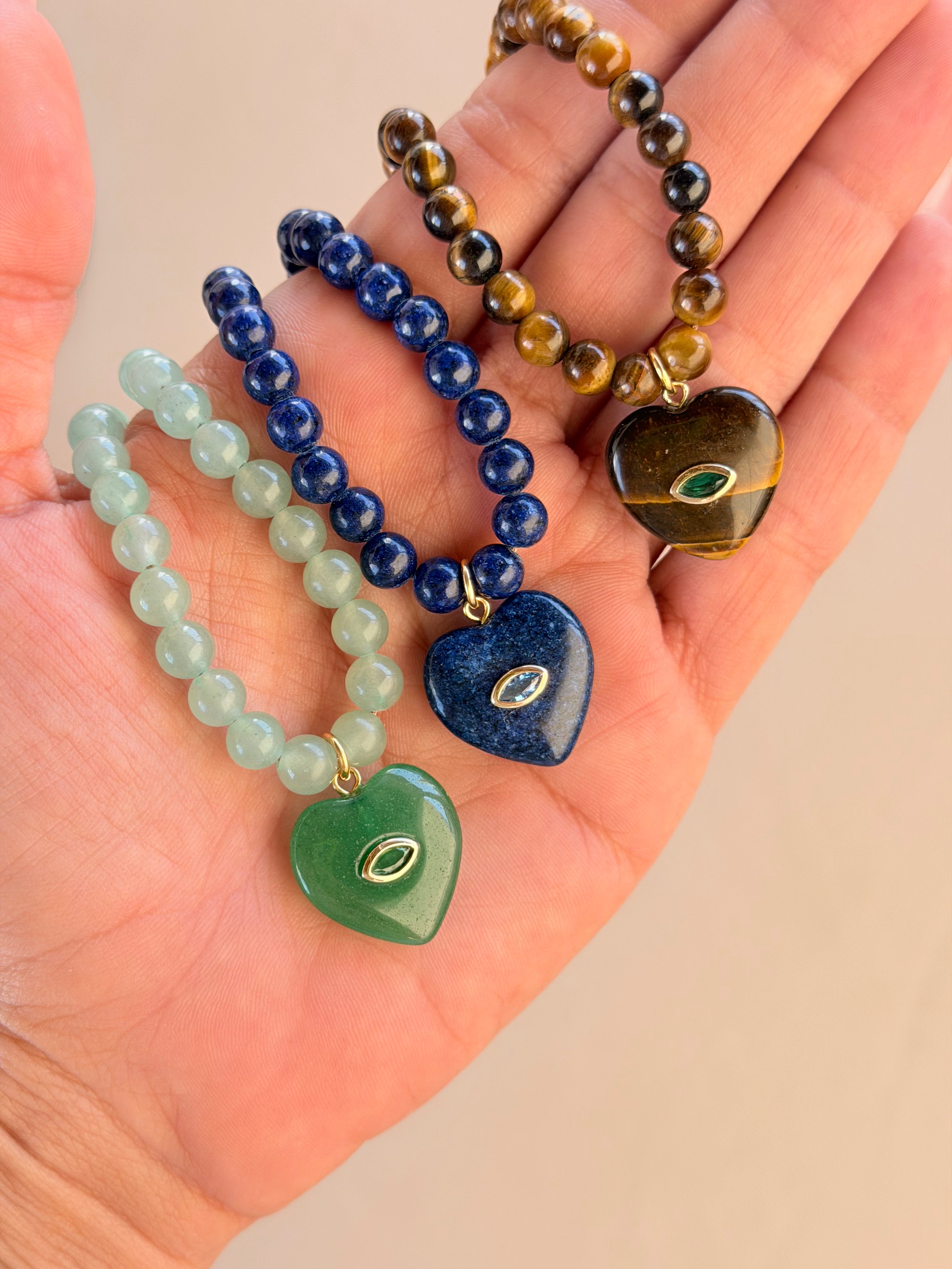 HEART STONE NECKLACE