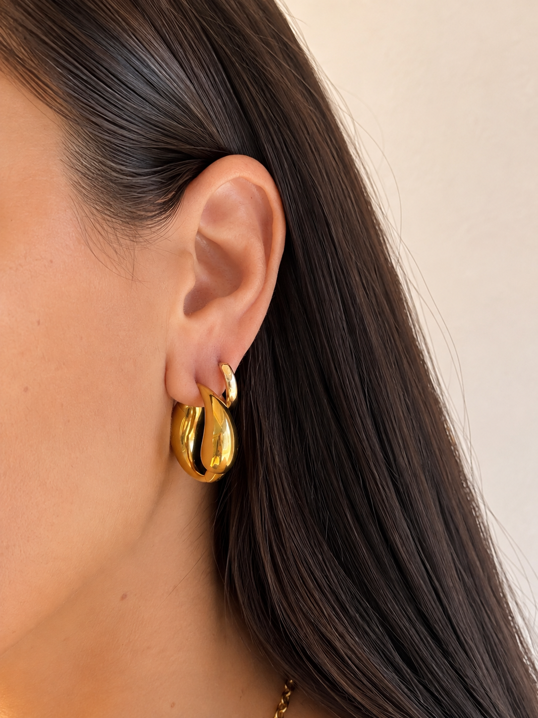 CHUNKY HOOP EARRINGS